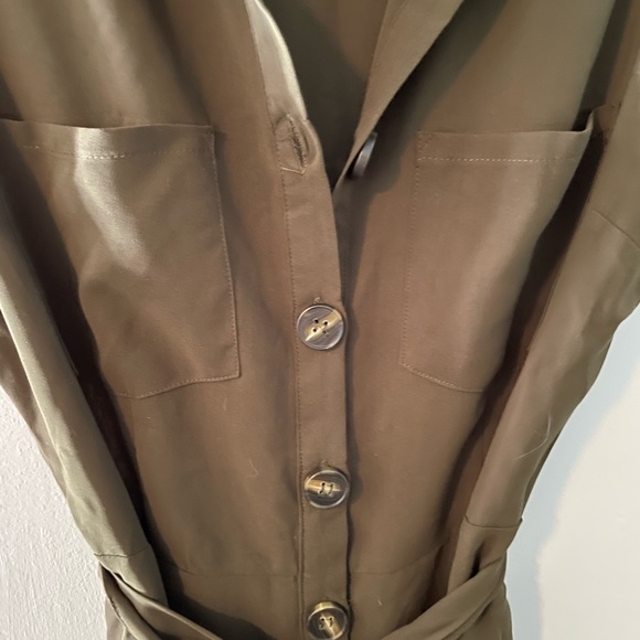 Suzy Shier Jumpsuit - Picture 4 of 12